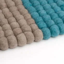 Cube Filzkugelteppich rechteckig