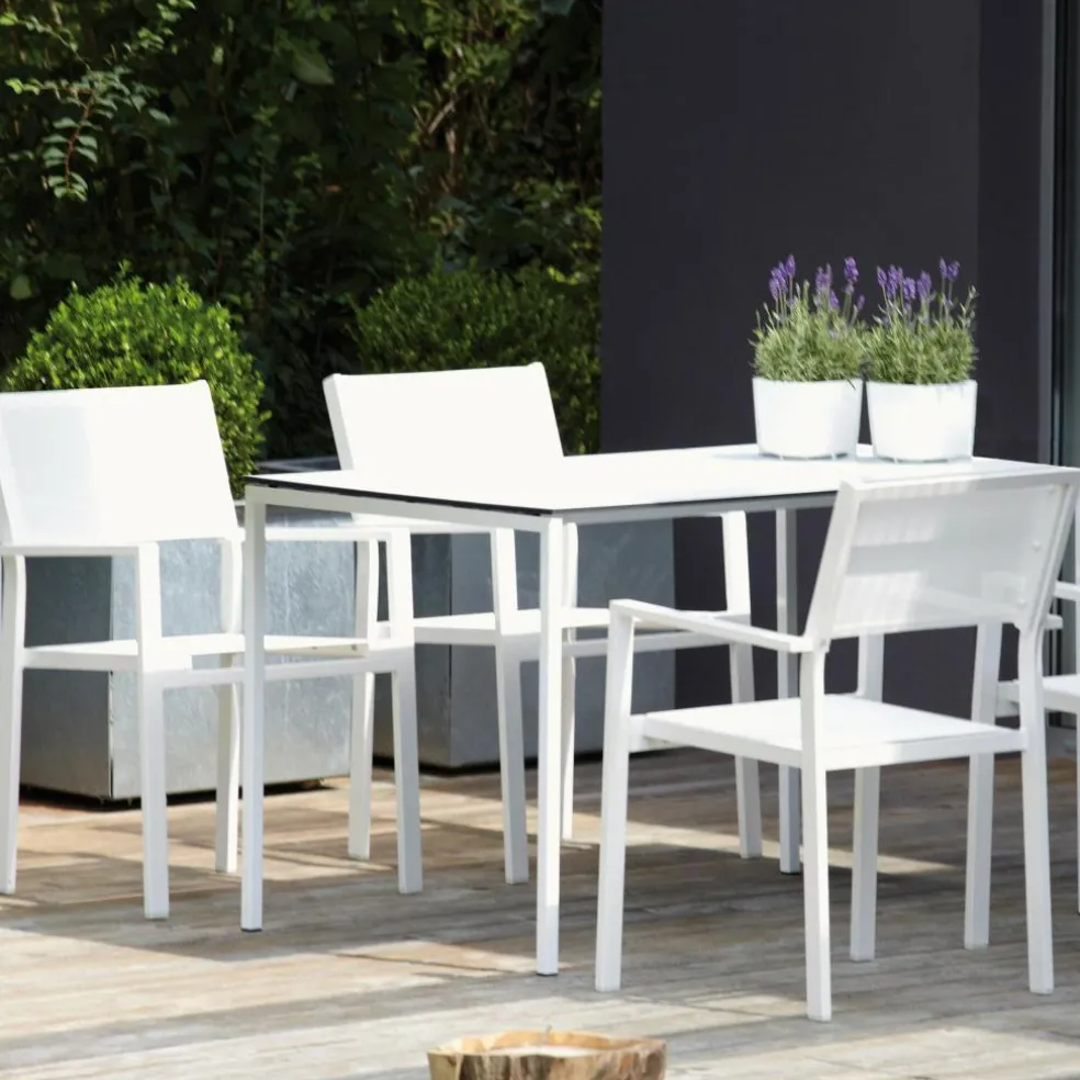 Cubic Gartenarmlehnstuhl