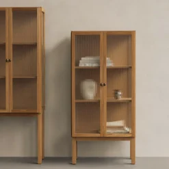 Curiosity Vitrine H 143 cm