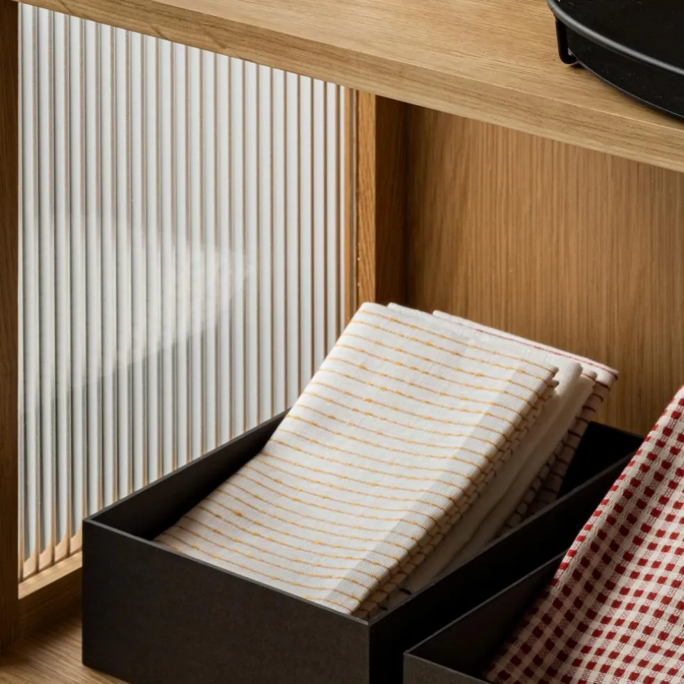 Curiosity Vitrine H 143 cm