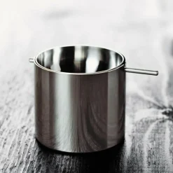 Cylinda Line AJ Aschenbecher