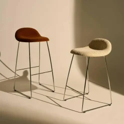 3D Barstuhl gepolstert