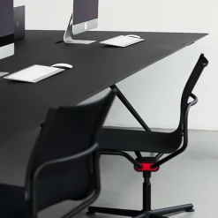 D1 Bürostuhl Vierfußgestell