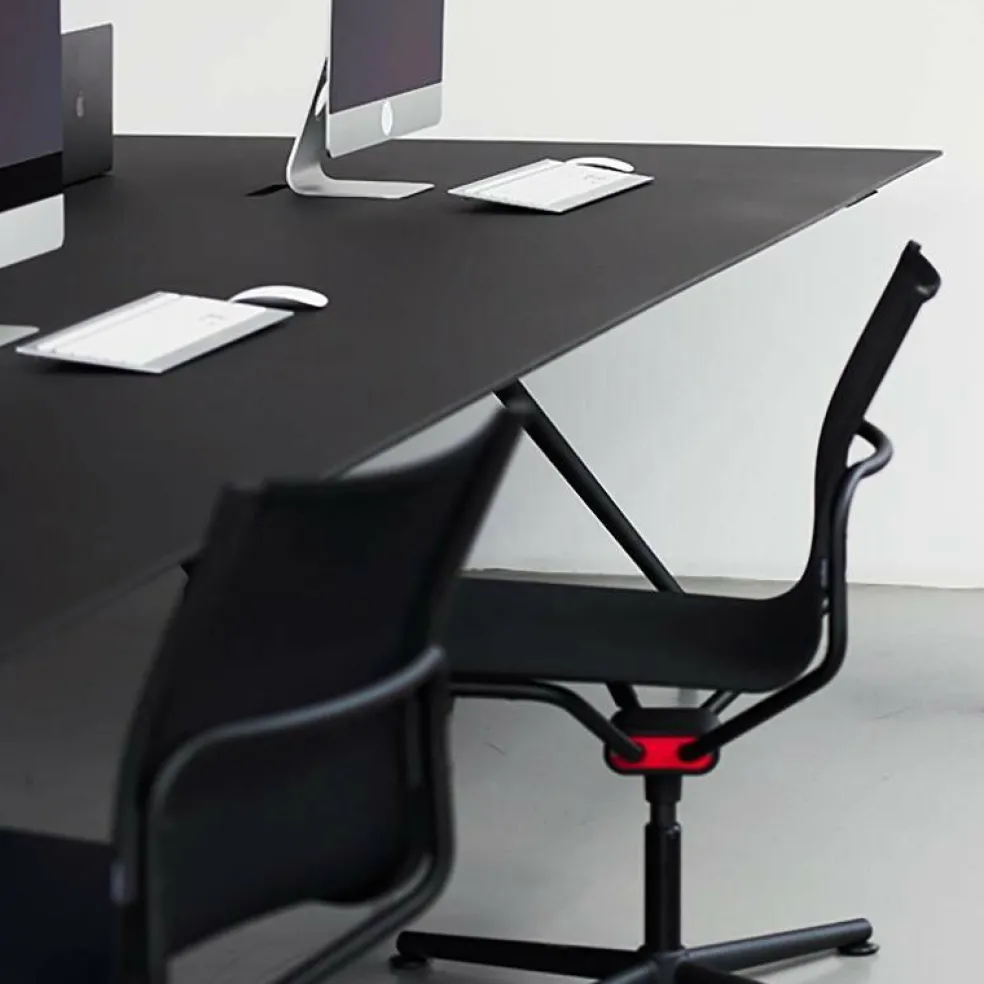 D1 Bürostuhl Vierfußgestell