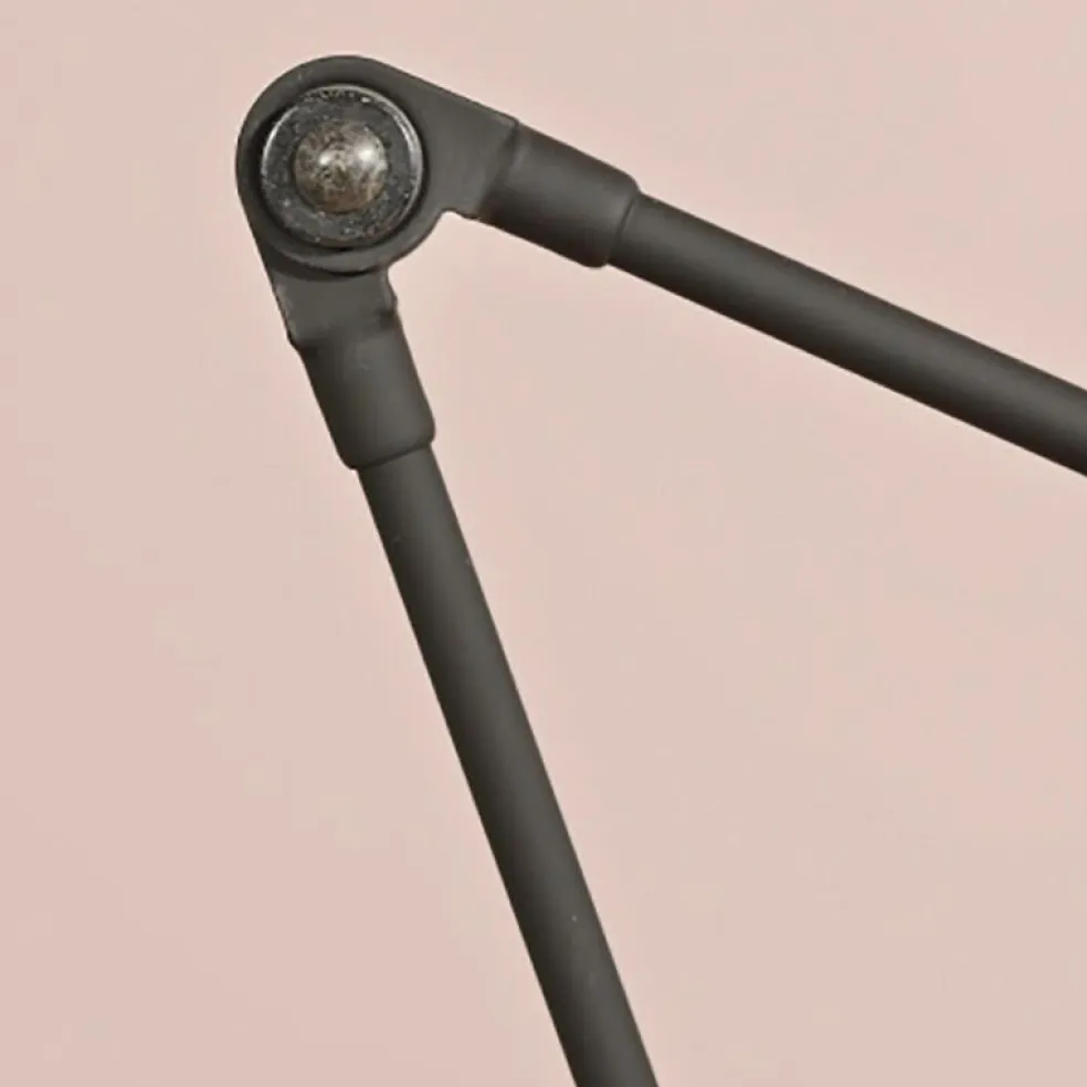 Daphine Cloe LED Schreibtischleuchte