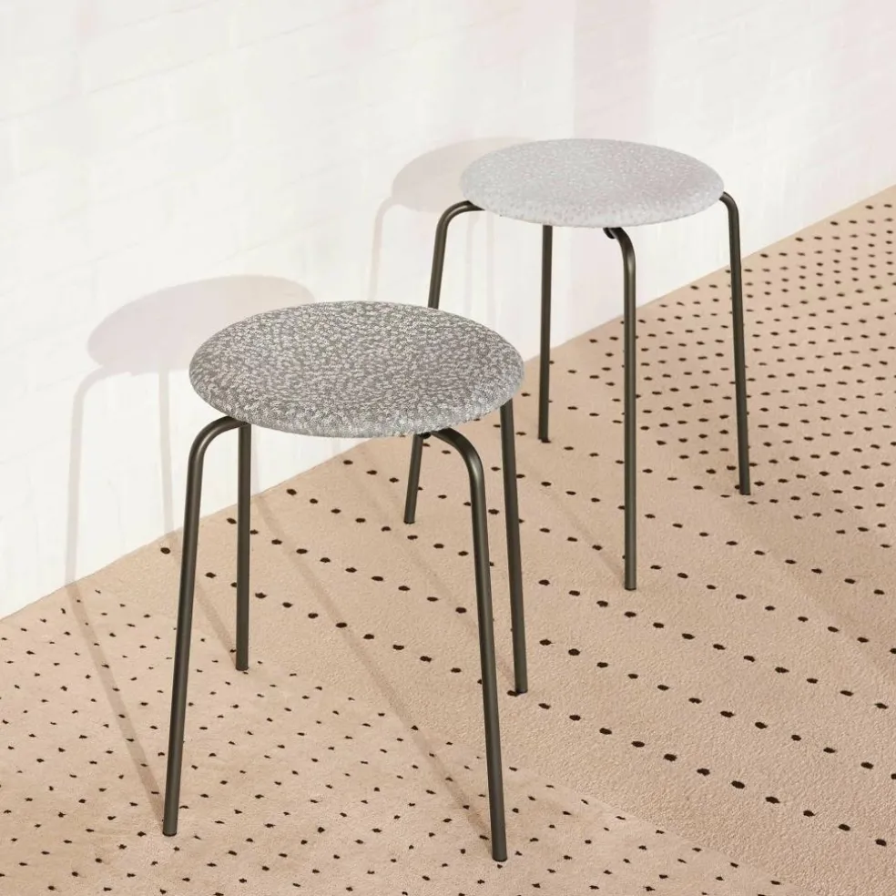 DOT™ Hocker Stoff Gestell warmes Graphit