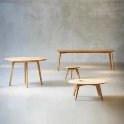 Dweller Massivholz-Esstisch