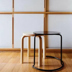 E60 Hocker Gestell klar lackiert