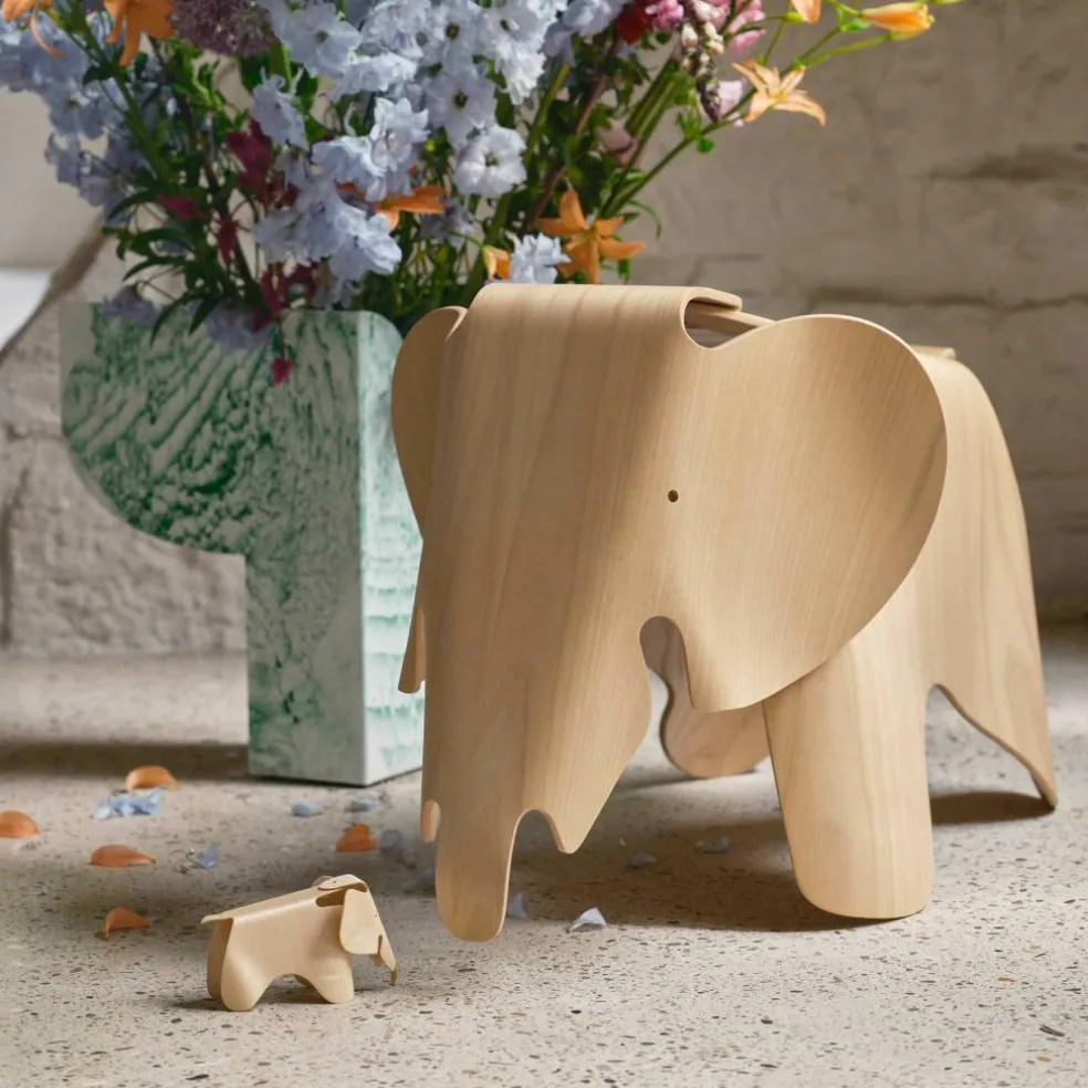 Eames Elephant aus Holz