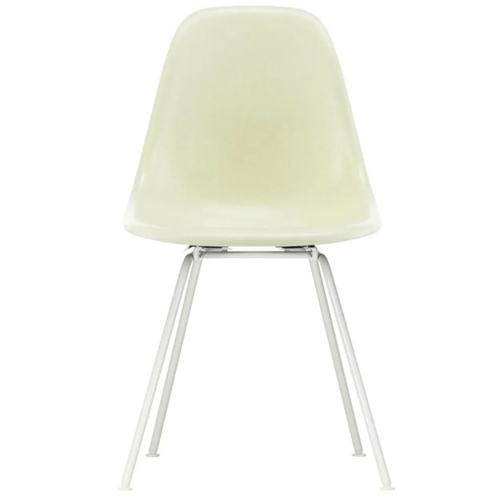 Eames Fiberglass Side Chair DSX Gestell weiß