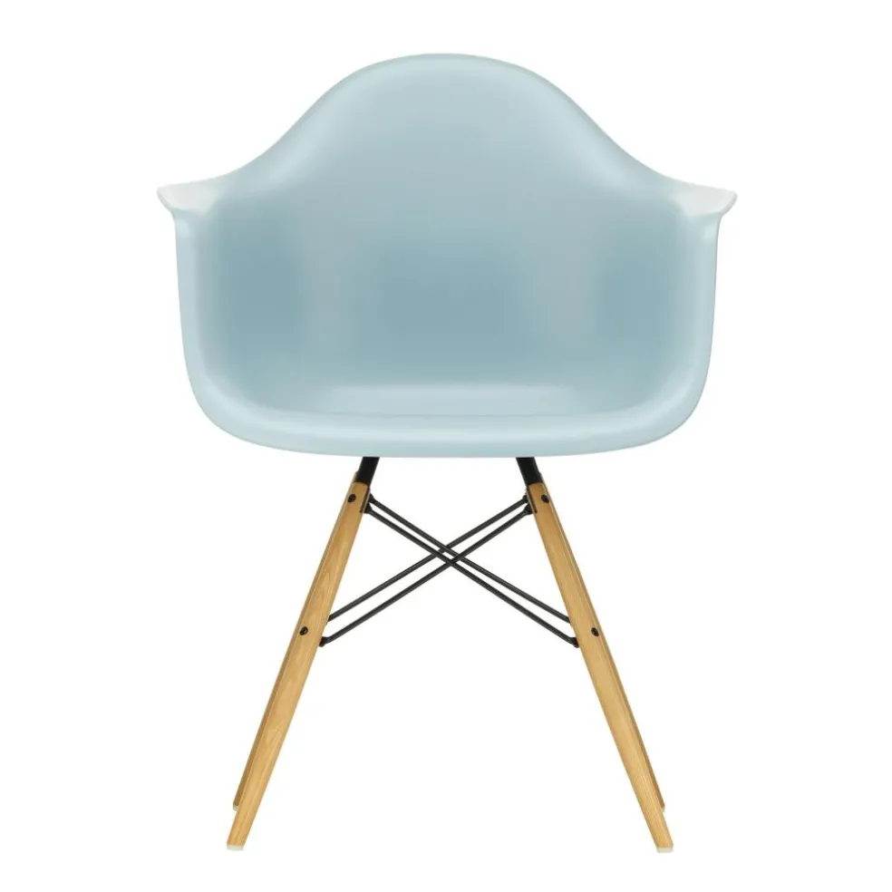 Eames Plastic Armchair DAW RE Gestell Esche