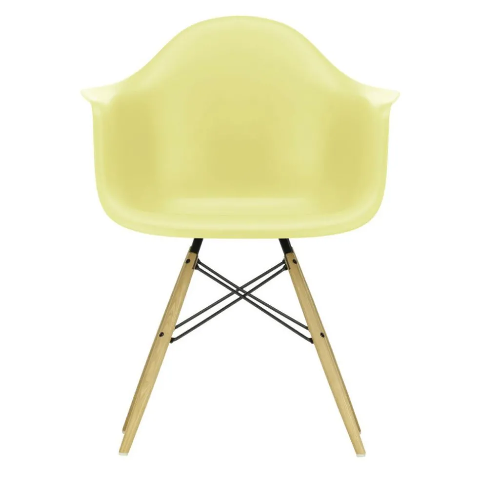 Eames Plastic Armchair DAW RE Gestell Esche