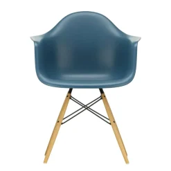 Eames Plastic Armchair DAW RE Gestell Esche