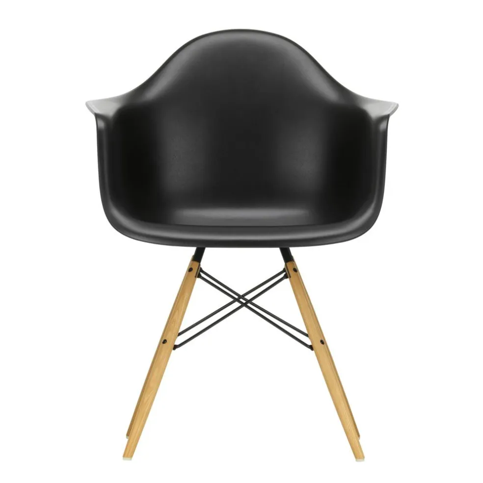 Eames Plastic Armchair DAW RE Gestell Esche
