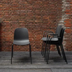 13Eighty Garten-Armlehnstuhl