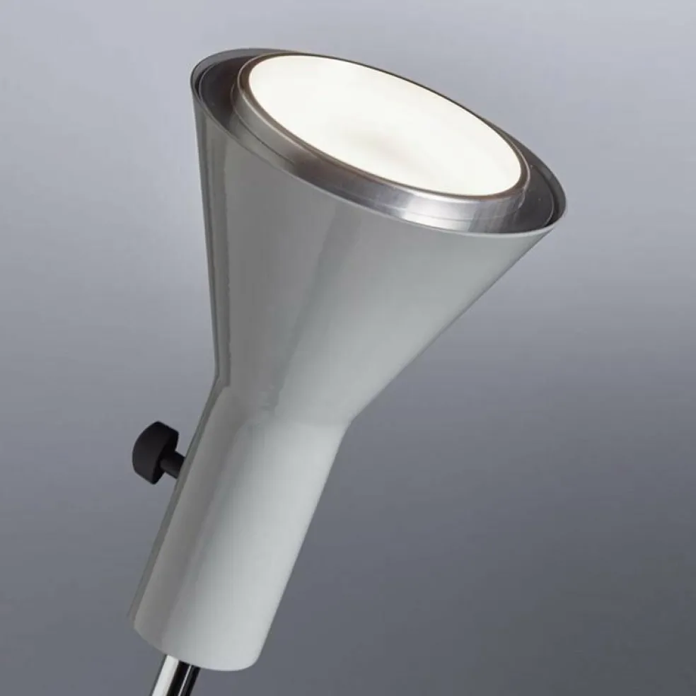 ES 57 LED Stehleuchte