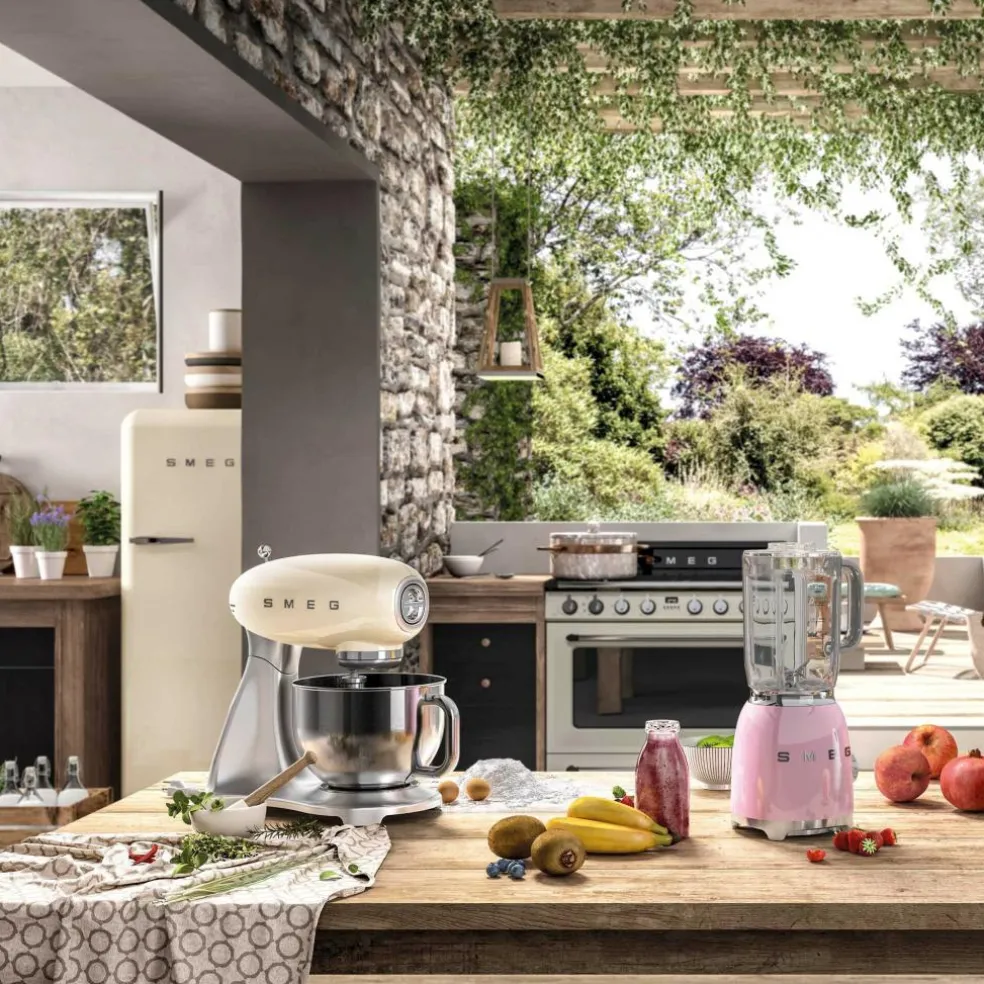 FAB28 Kühlschrank mit Gefrierfach