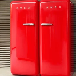 FAB28 Kühlschrank mit Gefrierfach