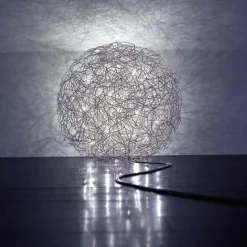 Fil de Fer F Bodenleuchte