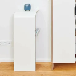 Find Konsolentisch mit Regalboden