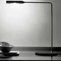 Flo Desk LED Schreibtischleuchte