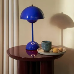 Flowerpot VP9 LED Akku Tischleuchte