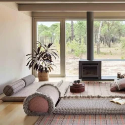 Garden Layers Small Roll Kissen