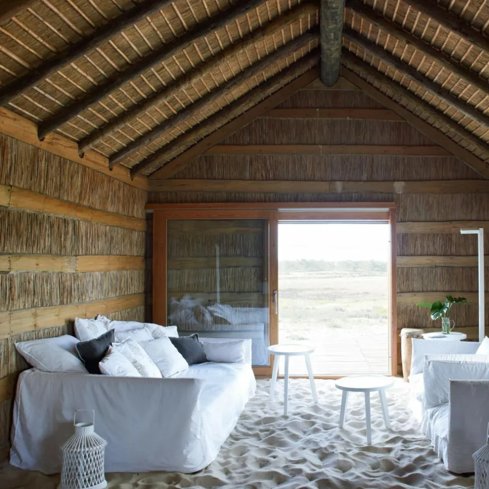 Ghost 16 Sofa 220x130cm