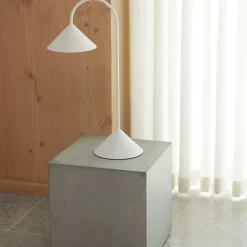 Grasp LED Akkuleuchte tragbar H 47cm