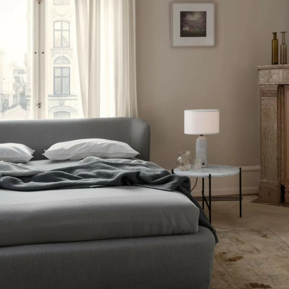 Gravity Tischleuchte L Gestell Marmor