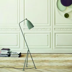 Gräshoppa Stehleuchte