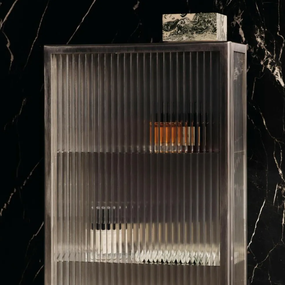 Haze Wandschrank geriffeltes Glas 35x100cm