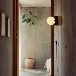 Hito Tischleuchte / Wandleuchte