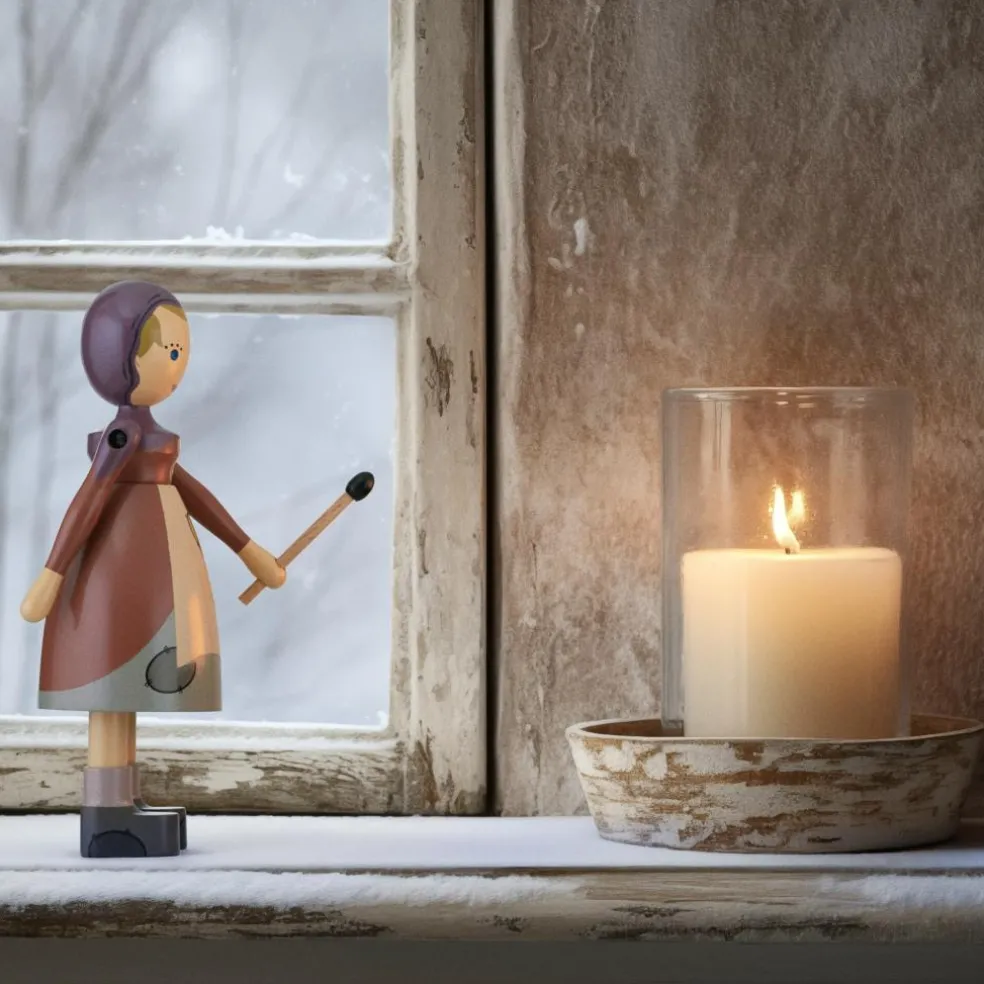 Holzfigur Mädchen mit Schwefelhölzchen