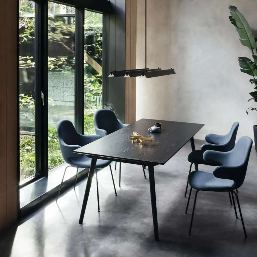 In Between SK5 Esstisch