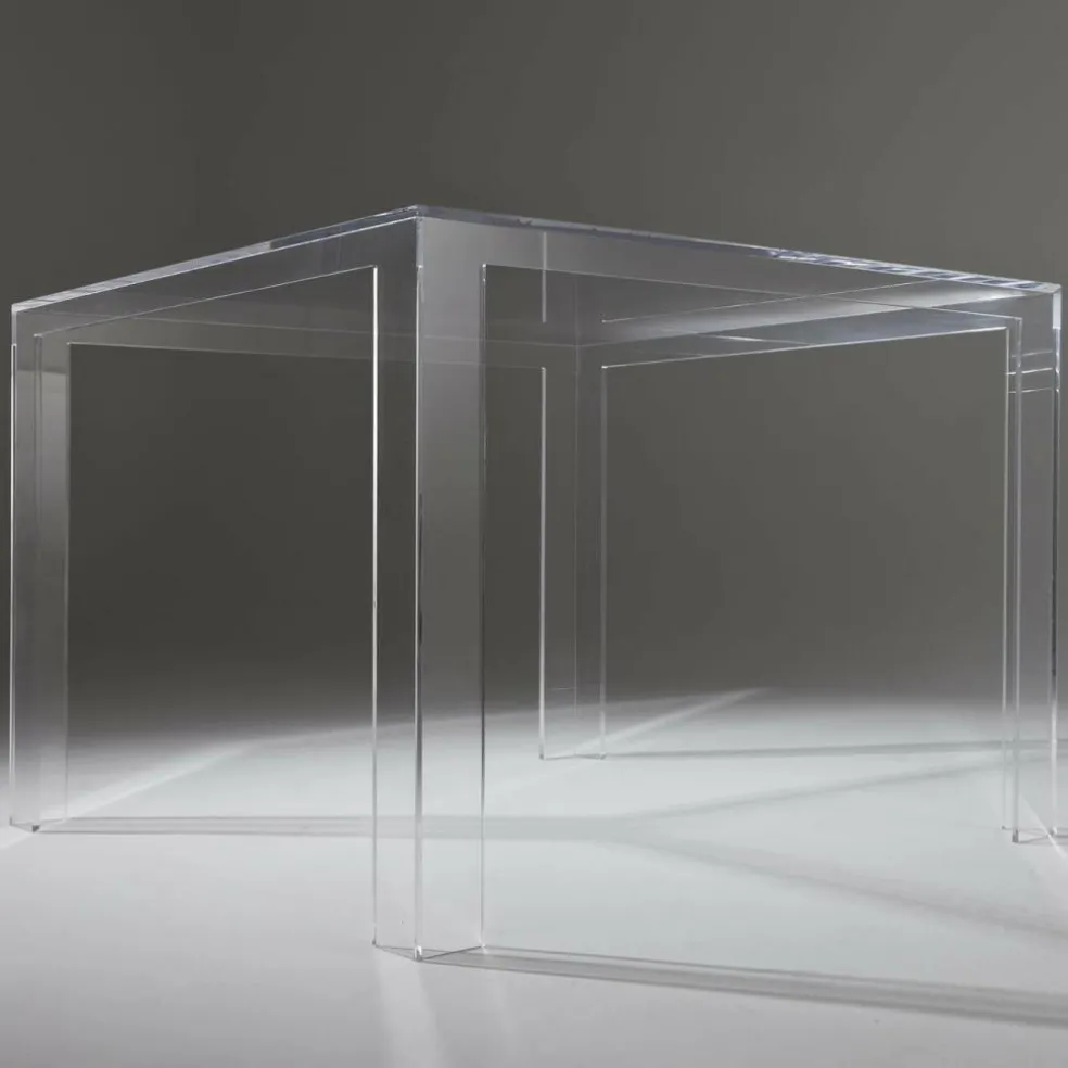 Invisible Table Tisch