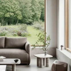 Iris LED Tischleuchte mit Akku