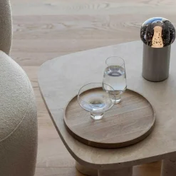 Iris LED Tischleuchte mit Akku