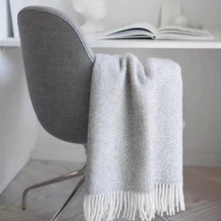 Kattefot Tagesdecke/Überwurf 140x220cm