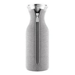 Kühlschrankkaraffe mit Neoprenanzug 1L