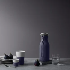 Kühlschrankkaraffe mit Neoprenanzug 1L