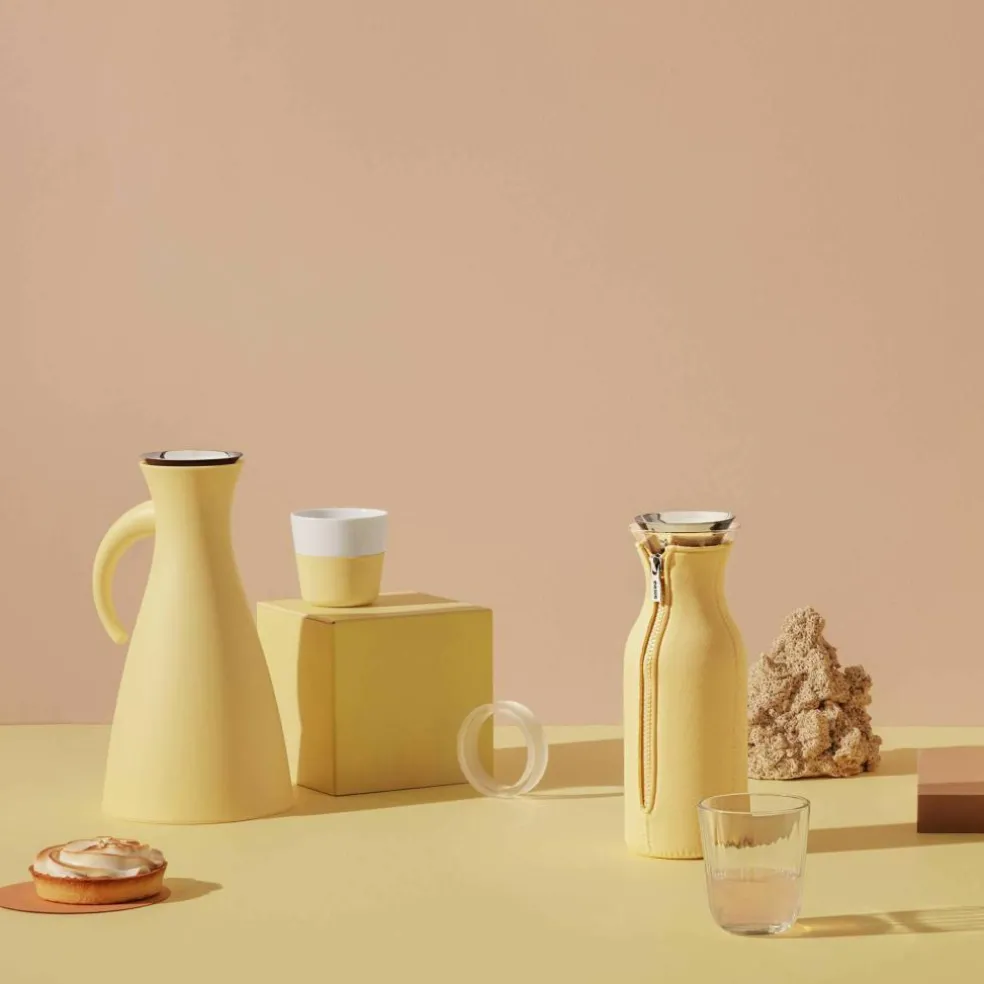 Kühlschrankkaraffe mit Neoprenanzug 1L