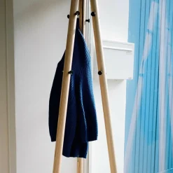 Kiila Kleiderständer