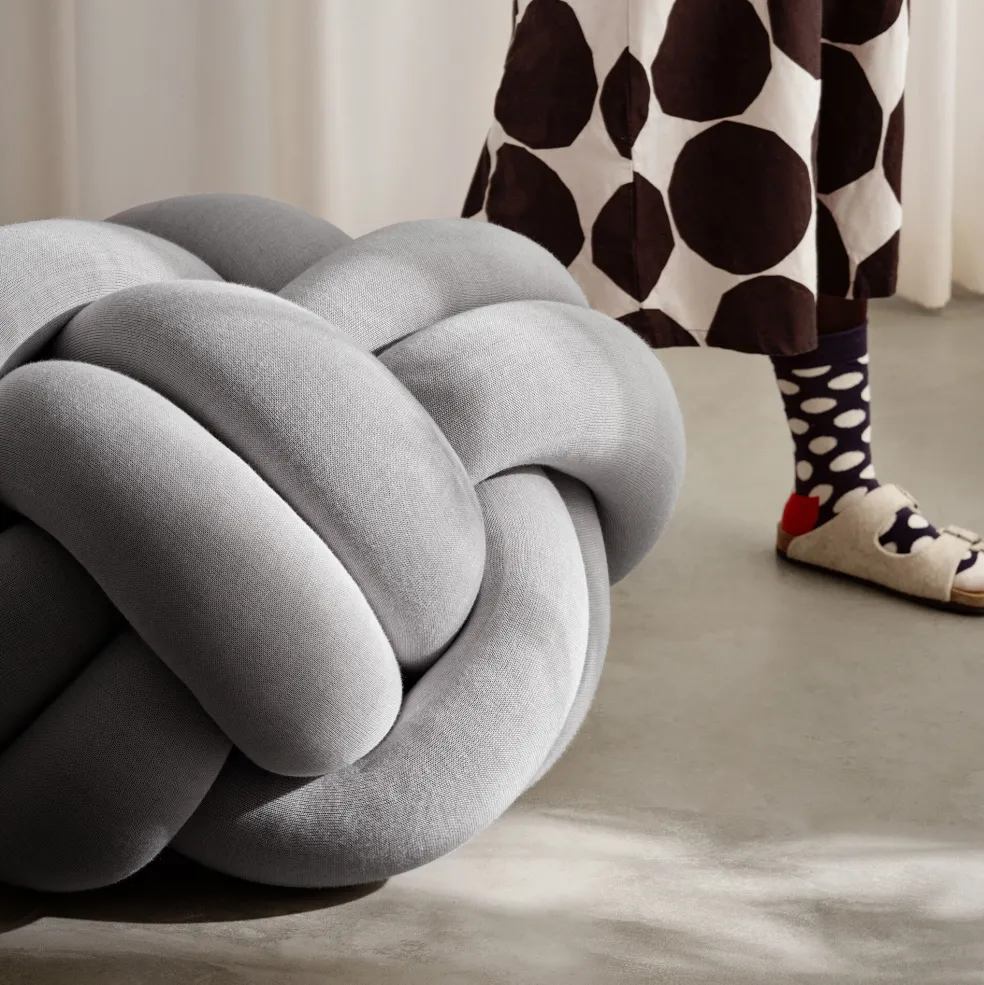 Knot XL Bodenkissen/ Pouf