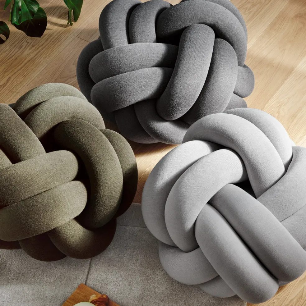 Knot XL Bodenkissen/ Pouf