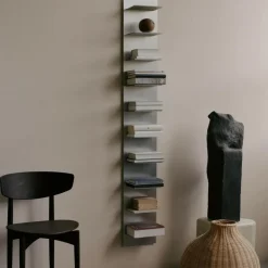 Lager Tall Wandregal