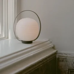 Lantern Portable LED Tischleuchte mit Akku