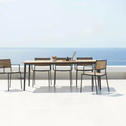 Less Sessel stapelbar