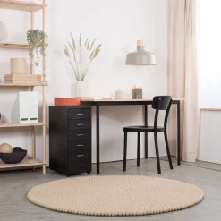 Levi Filzkugelteppich