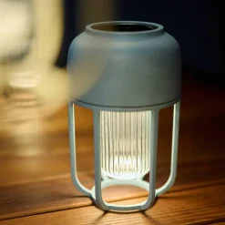 Light No1 LED Solar-Akkuleuchte